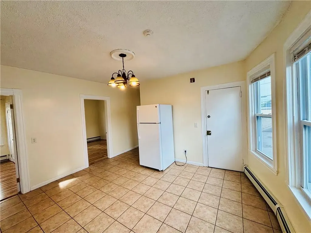 86 Webster Street Pawtucket RI 02861