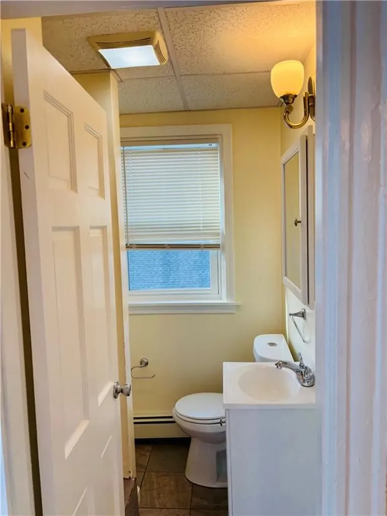 86 Webster Street Pawtucket RI 02861