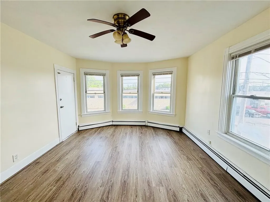 86 Webster Street Pawtucket RI 02861