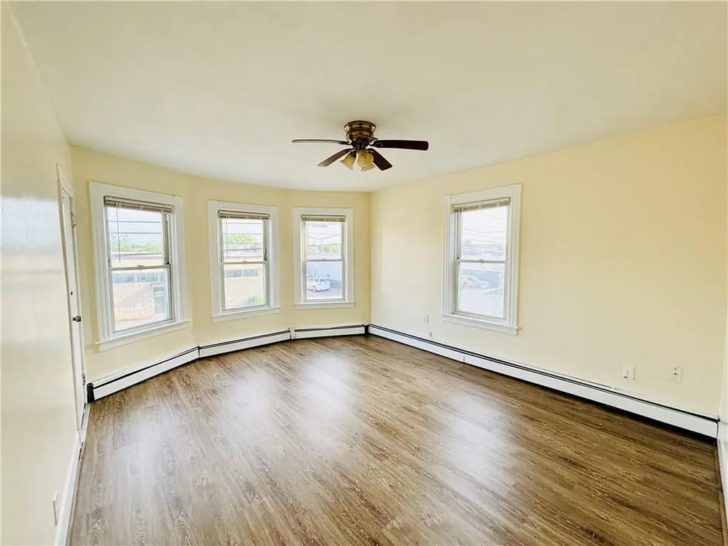 86 Webster Street Pawtucket RI 02861
