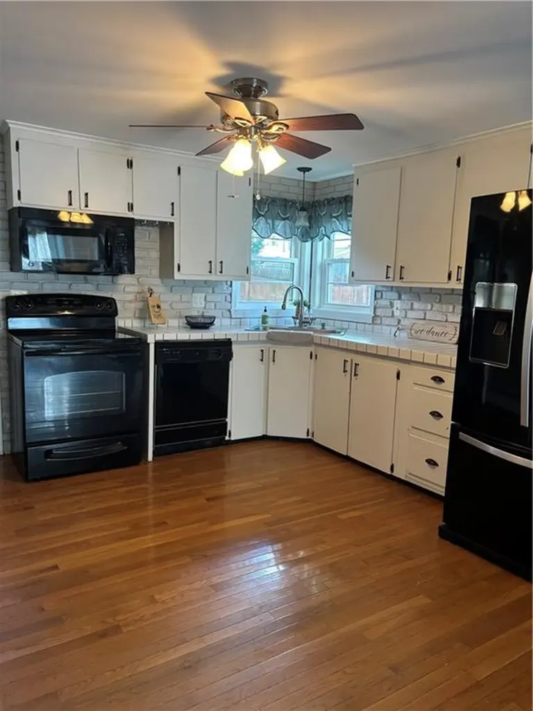 43 Belvedere Street Johnston RI 02919