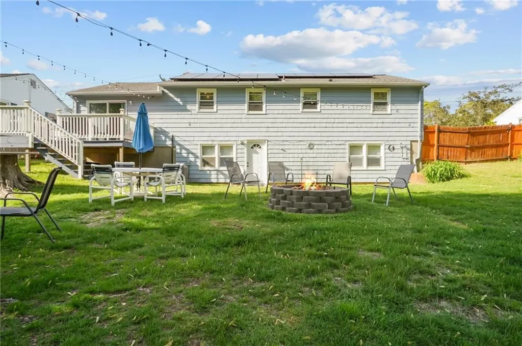 121 Ingersoll Avenue Warwick RI 02886