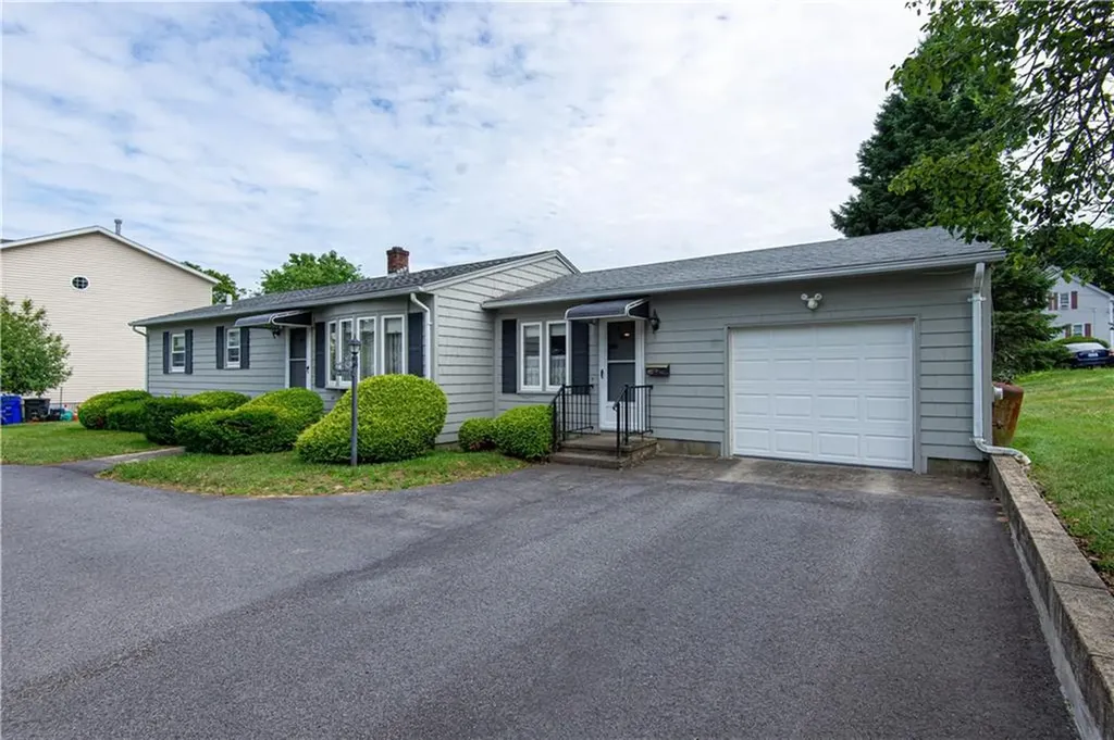 112 Prospect Hill Avenue West Warwick RI 02893