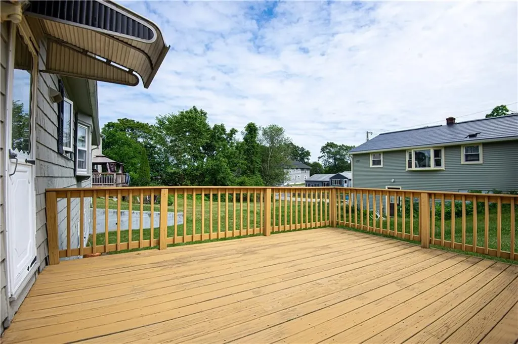 112 Prospect Hill Avenue West Warwick RI 02893
