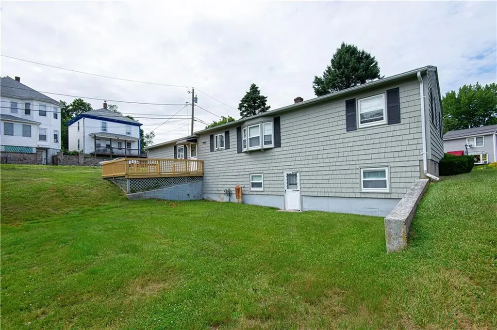 112 Prospect Hill Avenue West Warwick RI 02893