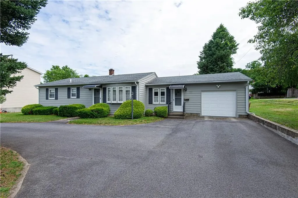 112 Prospect Hill Avenue West Warwick RI 02893