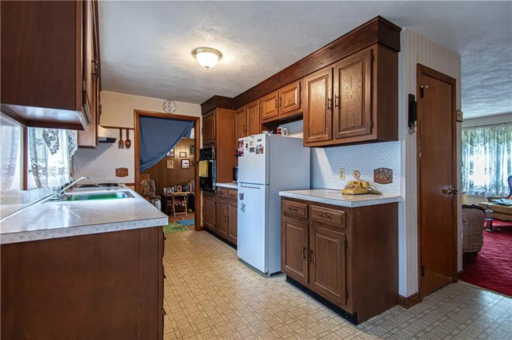 112 Prospect Hill Avenue West Warwick RI 02893