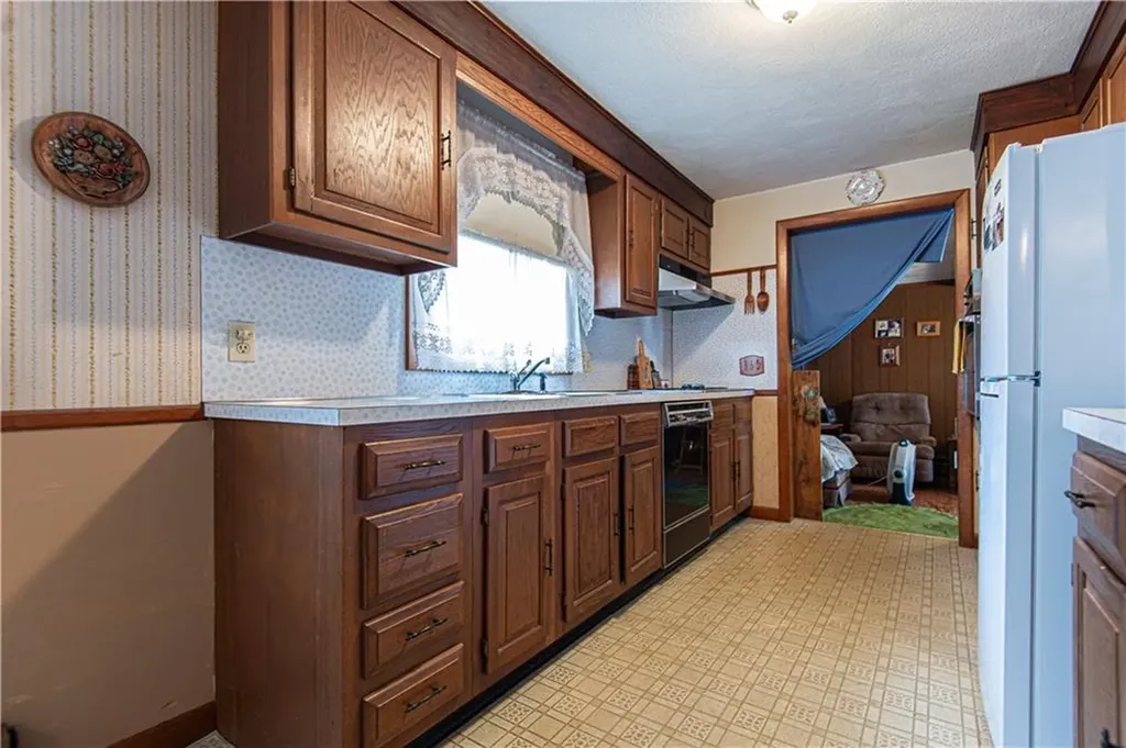 112 Prospect Hill Avenue West Warwick RI 02893