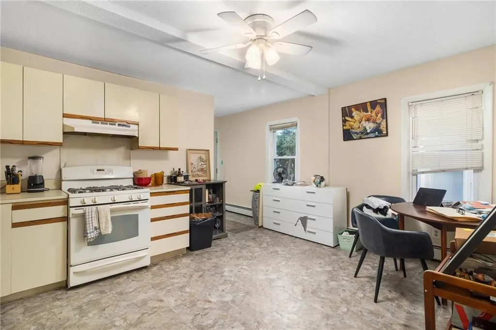 598 Laurel Hill Avenue Cranston RI 02920