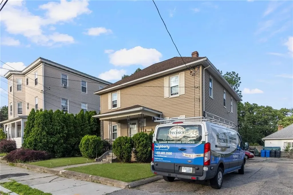 598 Laurel Hill Avenue Cranston RI 02920