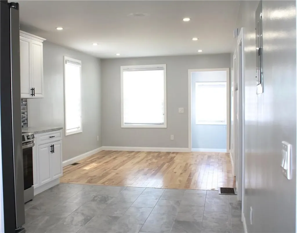 213 Francis Avenue Pawtucket RI 02860