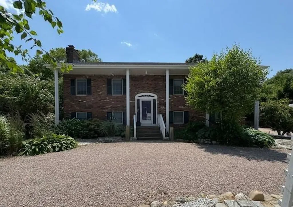 5 Jana Road Westerly RI 02891