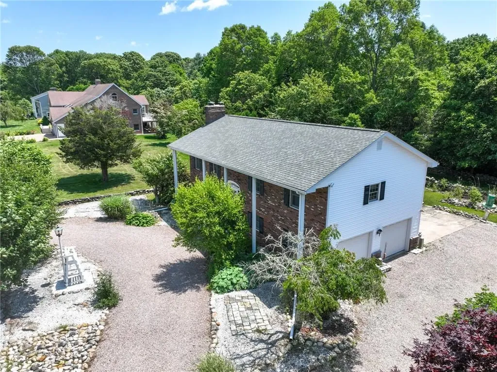 5 Jana Road Westerly RI 02891