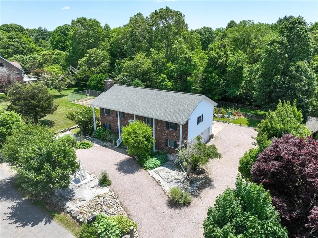 5 Jana Road Westerly RI 02891