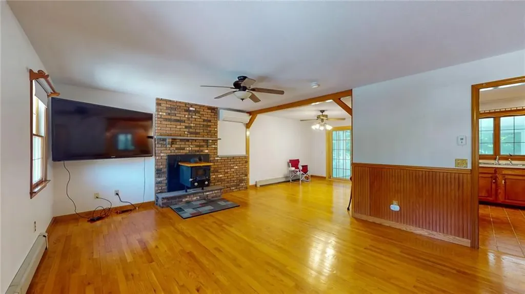 5 Jana Road Westerly RI 02891