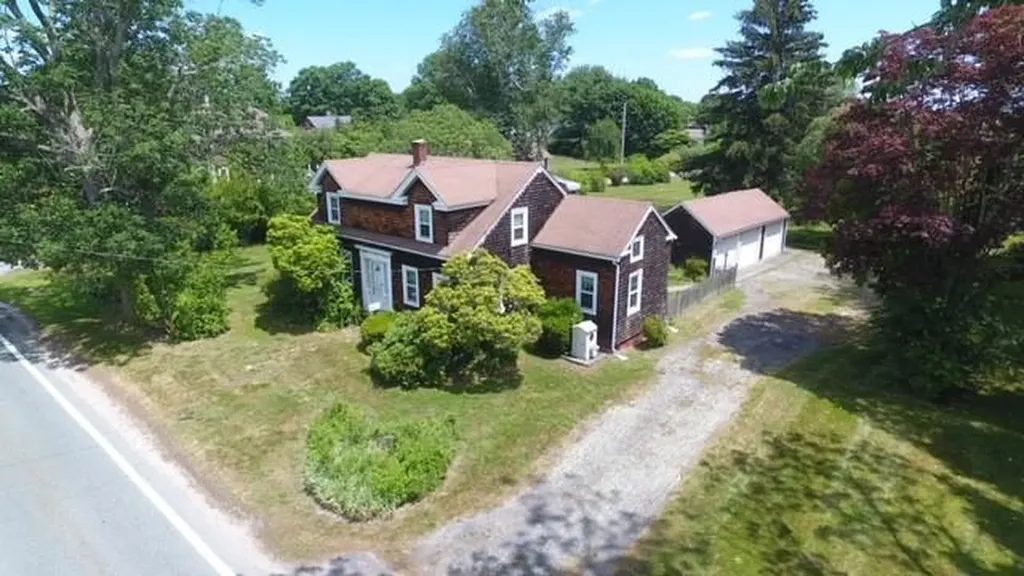 55 Sowams Road Barrington RI 02806