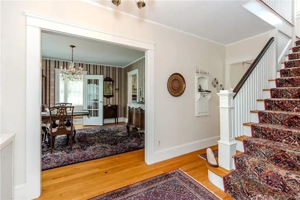 65 Lyndhurst Avenue Providence RI 02908