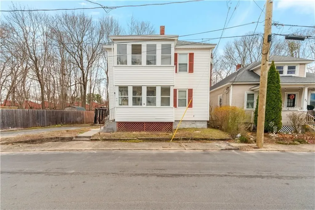 75 Winthrop Avenue West Warwick RI 02893