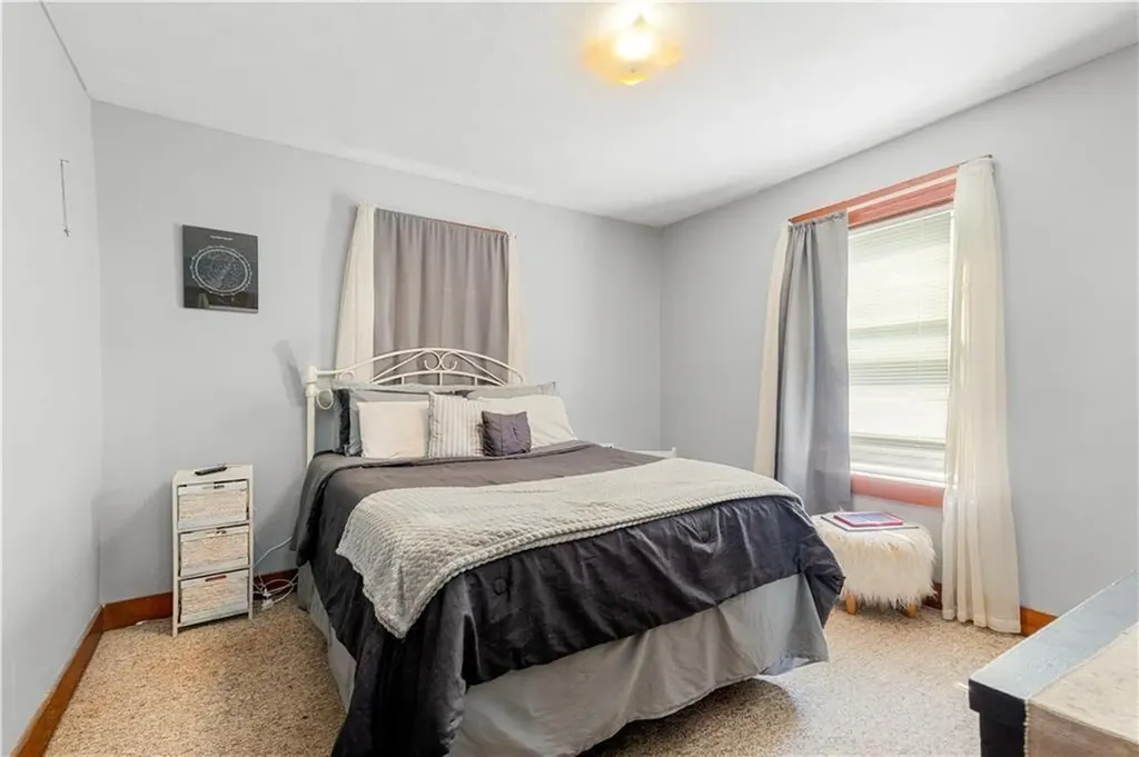 75 Winthrop Avenue West Warwick RI 02893