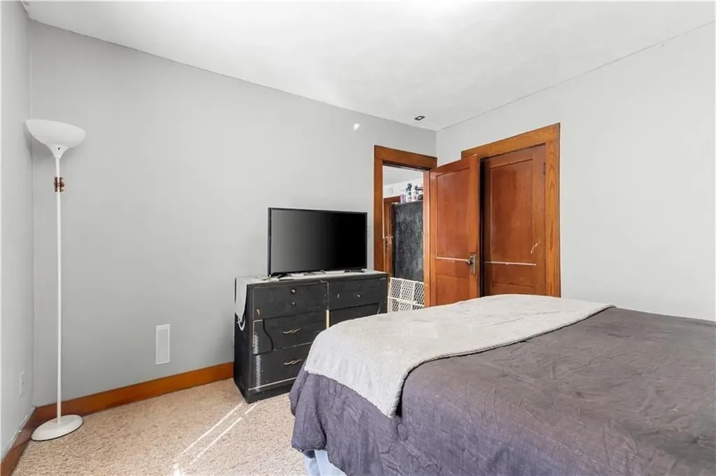 75 Winthrop Avenue West Warwick RI 02893