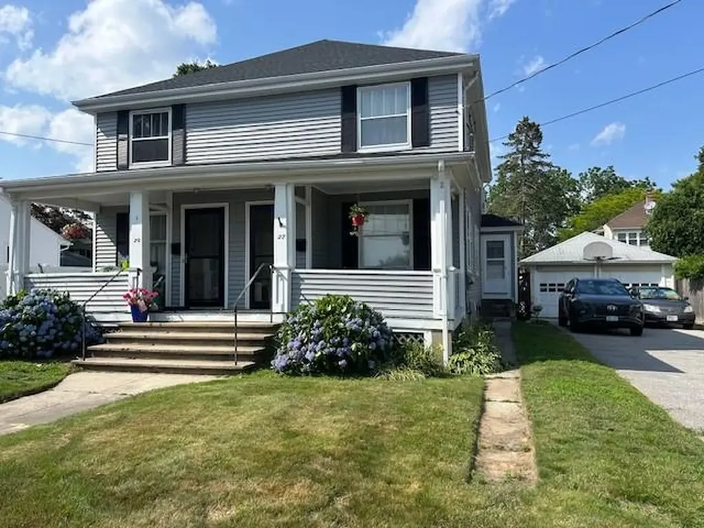 27 Highland Street Cranston RI 02920