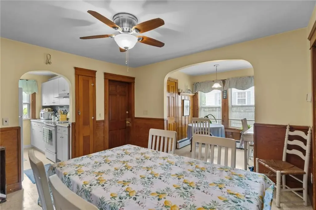 99 100 Third Street West Warwick RI 02893