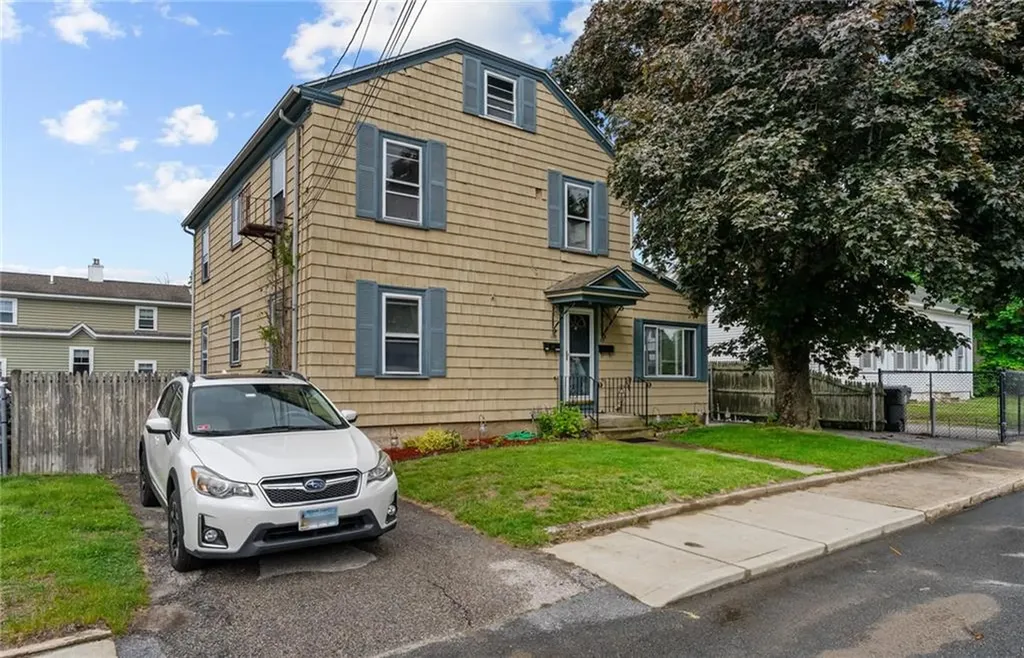 99 100 Third Street West Warwick RI 02893
