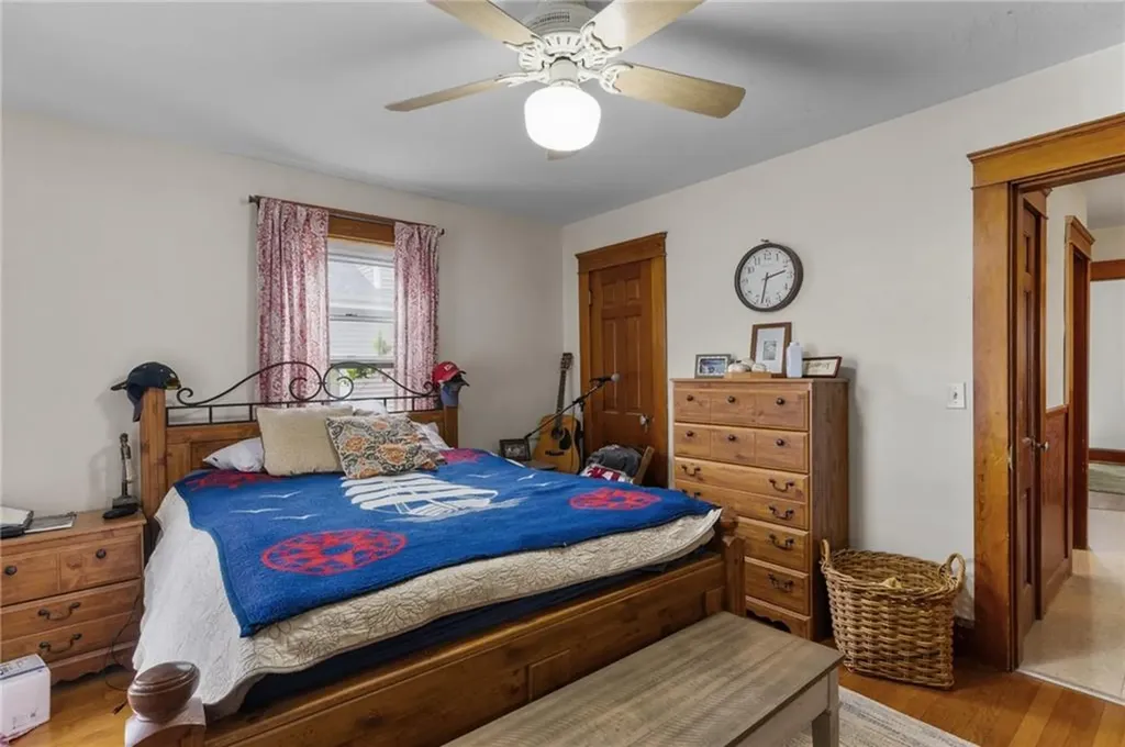 99 100 Third Street West Warwick RI 02893