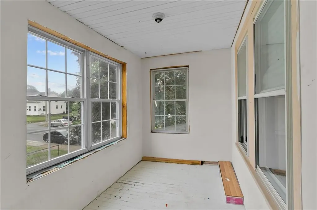 99 100 Third Street West Warwick RI 02893