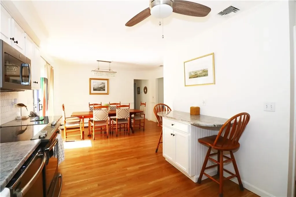 59 Evergreen Drive Portsmouth RI 02871