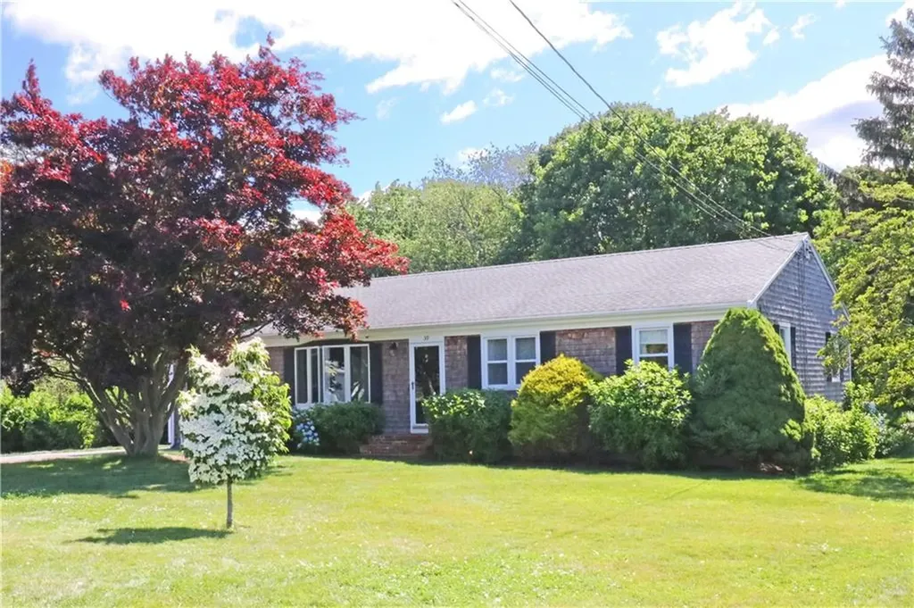 59 Evergreen Drive Portsmouth RI 02871