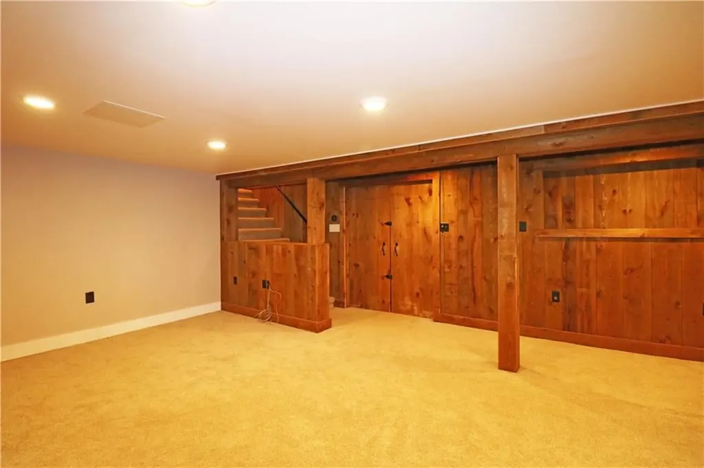 59 Evergreen Drive Portsmouth RI 02871