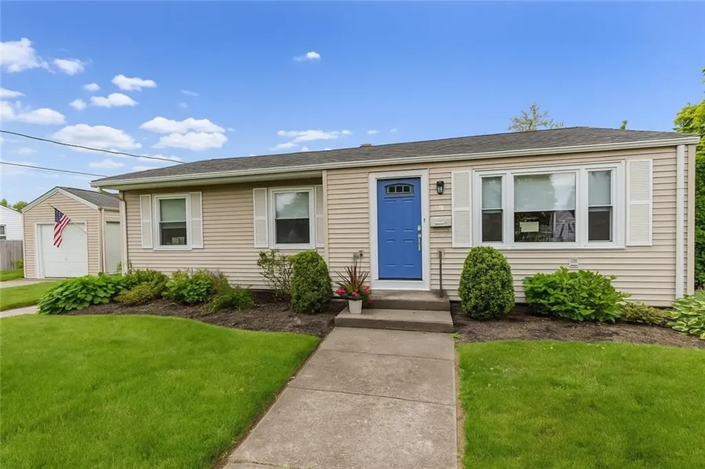 40 Lufkin Court Warwick RI 02888
