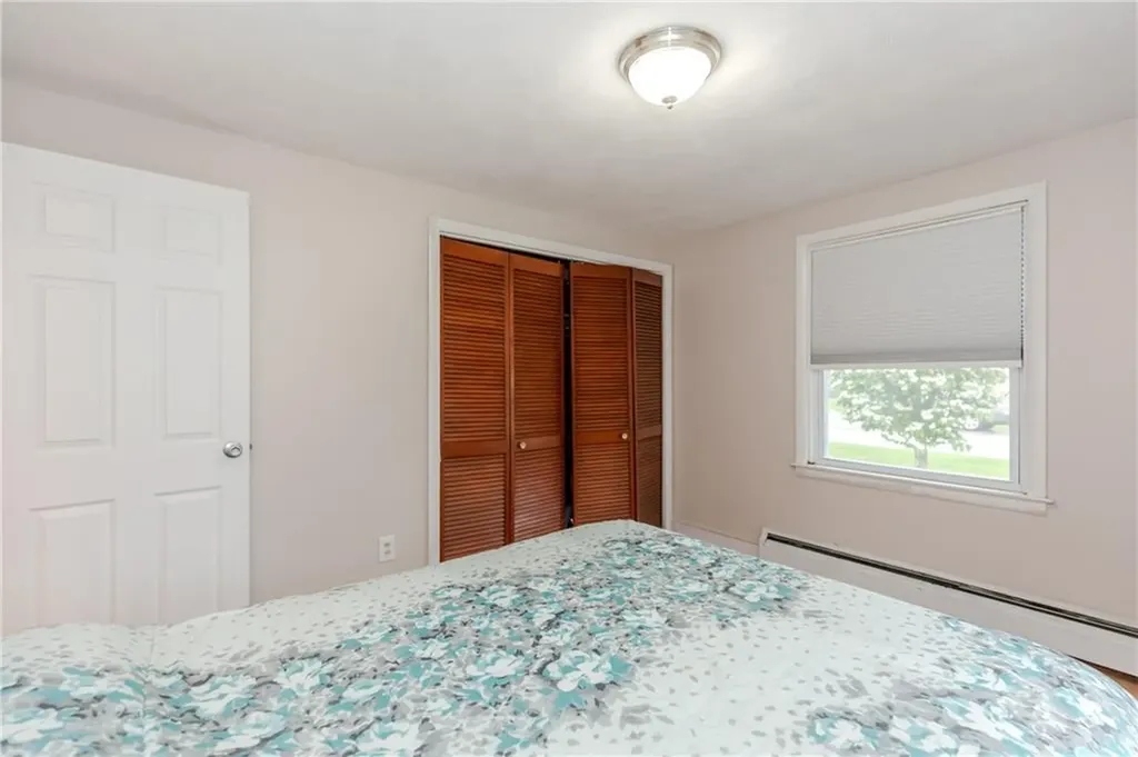 40 Lufkin Court Warwick RI 02888