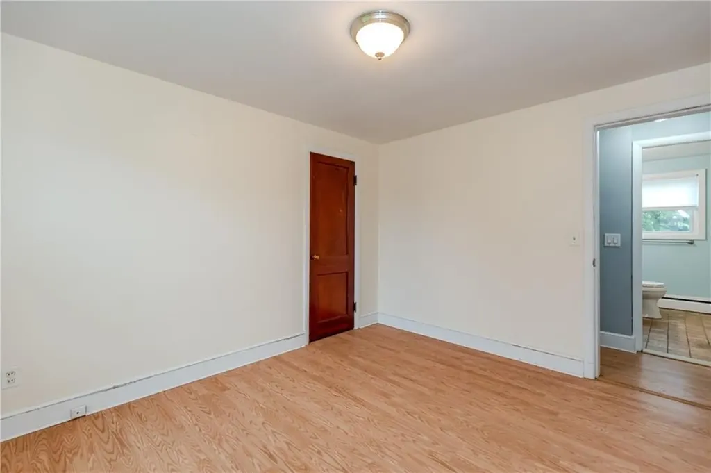 40 Lufkin Court Warwick RI 02888