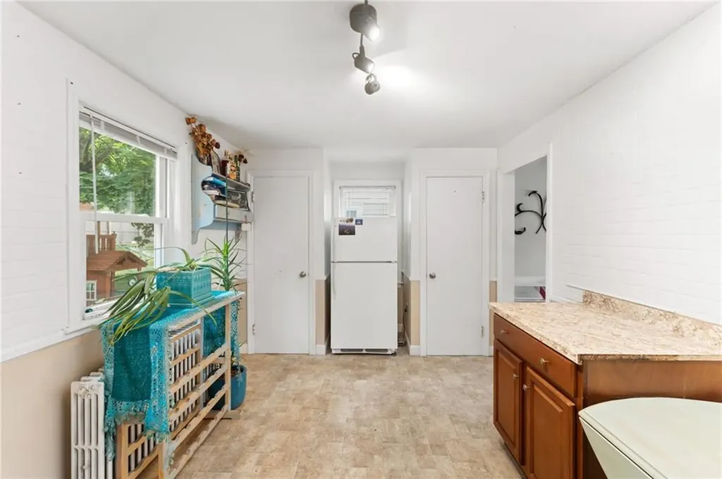 250 Lowden Street Pawtucket RI 02860