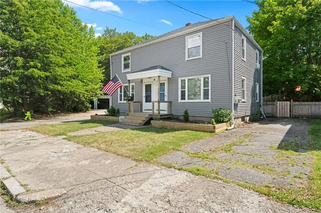 250 Lowden Street Pawtucket RI 02860