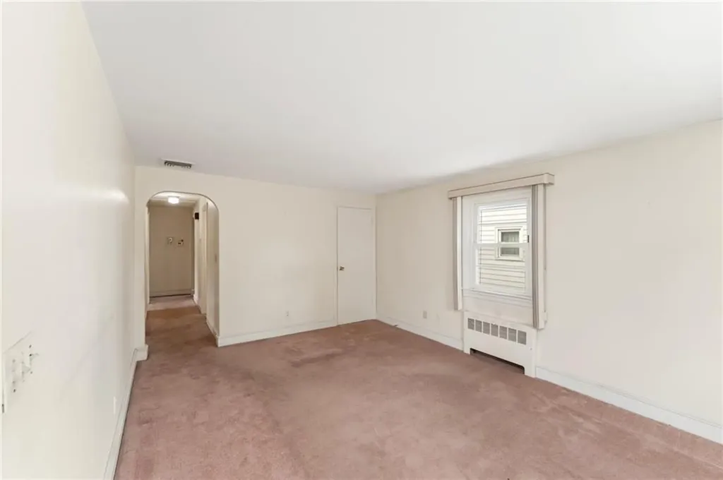 27 Burns Street Providence RI 02904