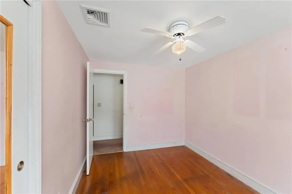 27 Burns Street Providence RI 02904