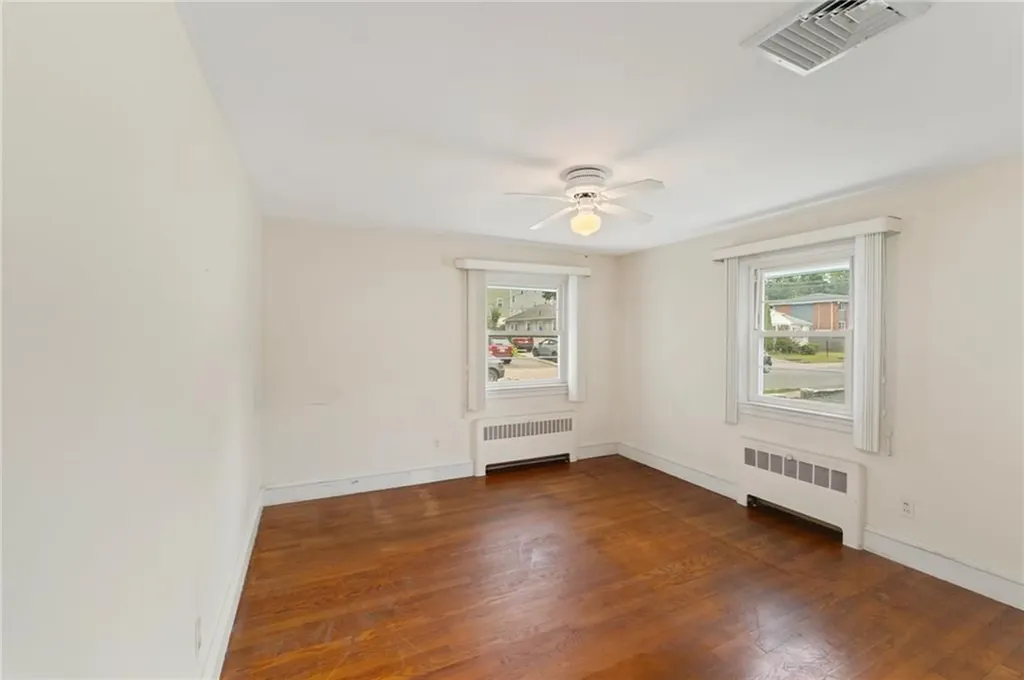 27 Burns Street Providence RI 02904