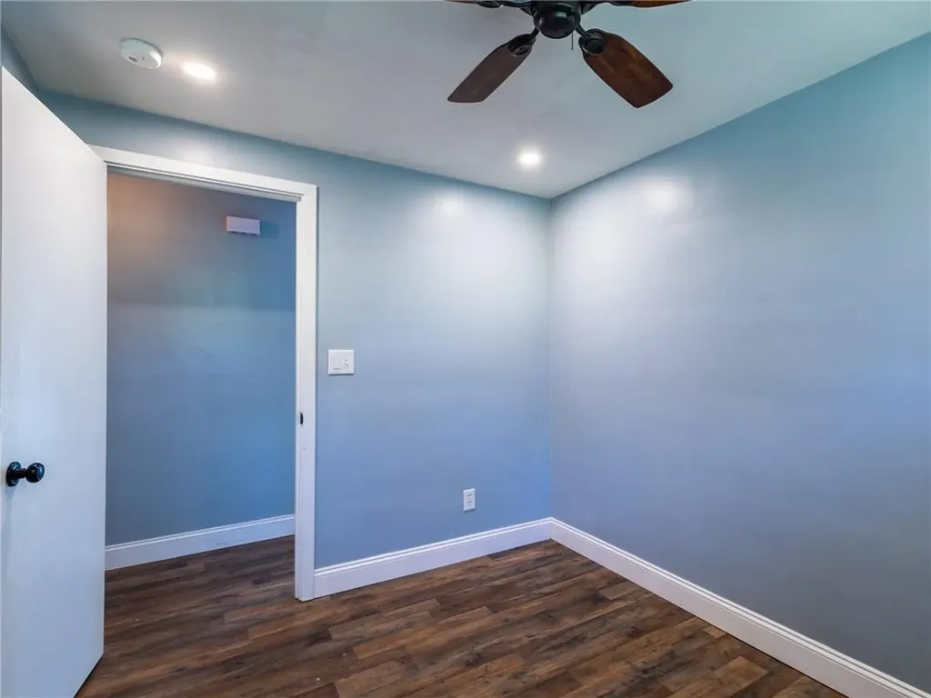 69 Haverhill Avenue Warwick RI 02886