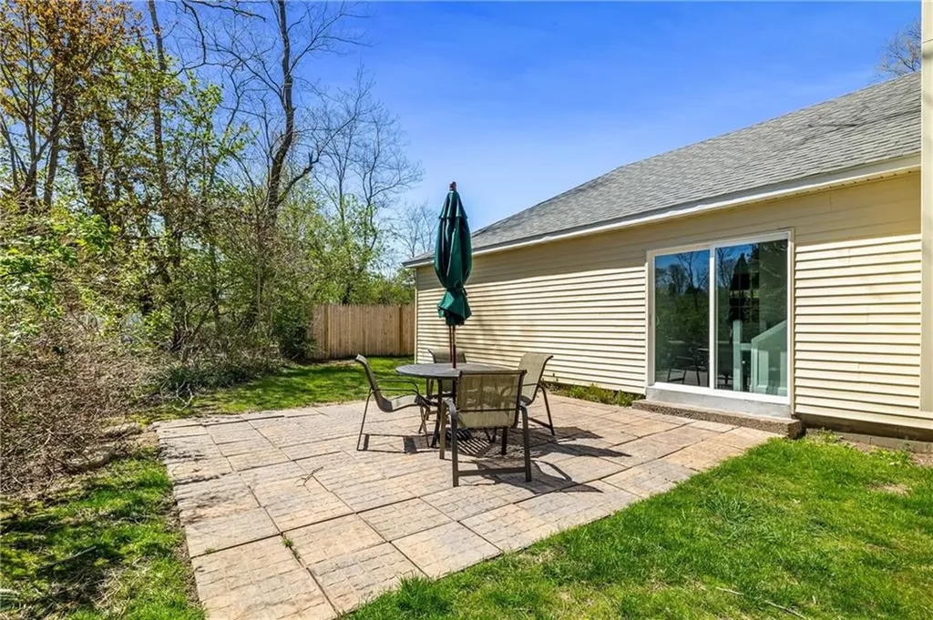 1705 Wampanoag Trail Barrington RI 02806