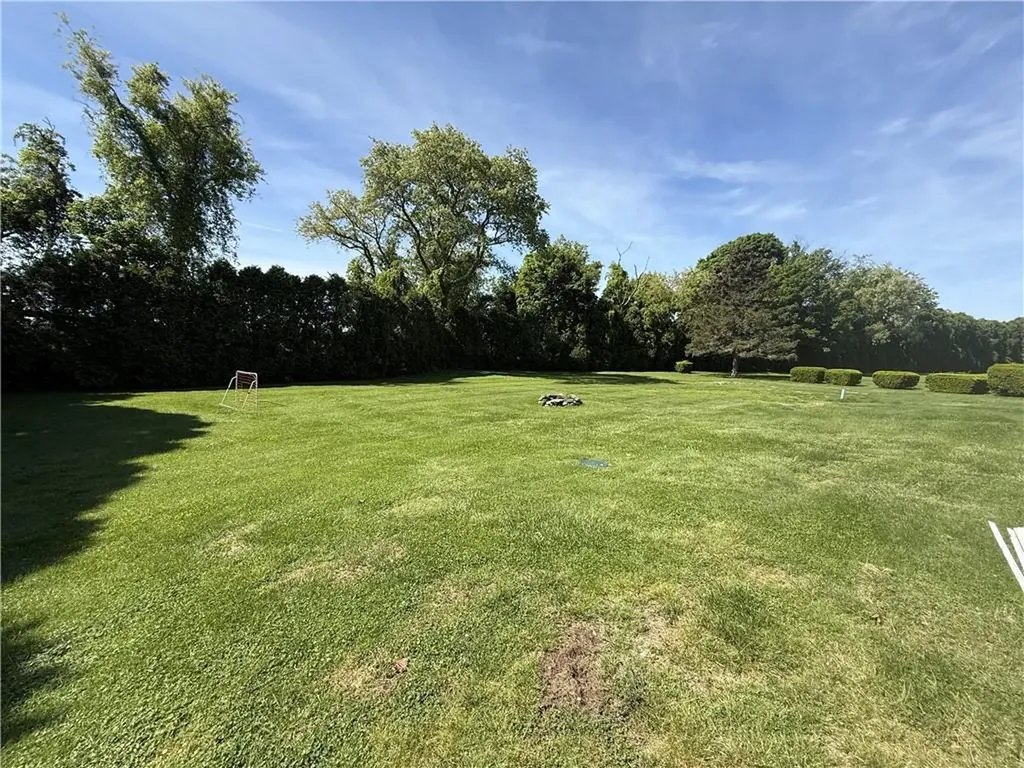 47 Ethel Drive Portsmouth RI 02871