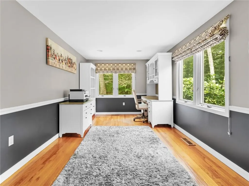 20 Beechwood Drive Cranston RI 02921
