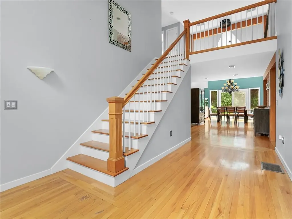 20 Beechwood Drive Cranston RI 02921