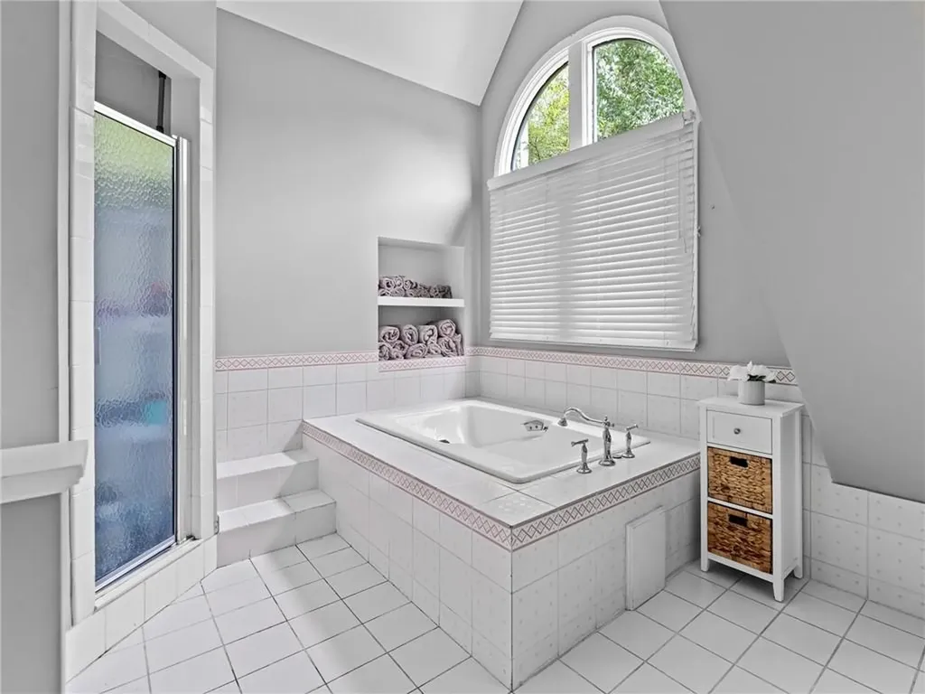 20 Beechwood Drive Cranston RI 02921