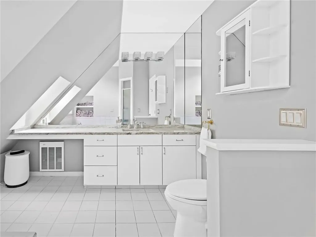 20 Beechwood Drive Cranston RI 02921