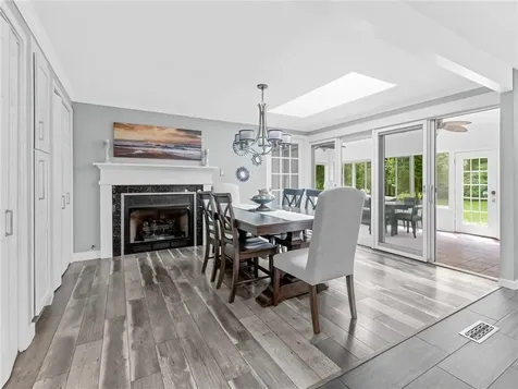 20 Beechwood Drive Cranston RI 02921