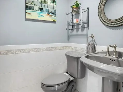 20 Beechwood Drive Cranston RI 02921