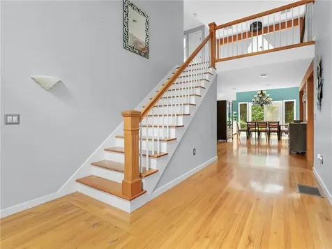 20 Beechwood Drive Cranston RI 02921